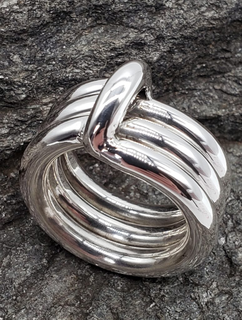New Swirl Ring